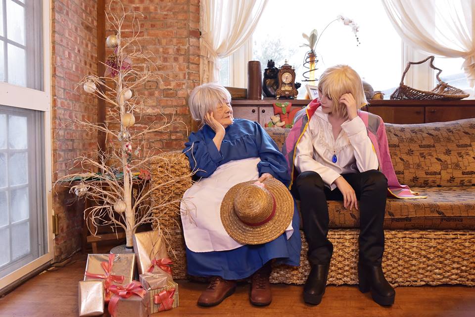 台灣Coser跟奶奶一起「扮演霍爾跟蘇菲」，光是看奶奶可愛的笑容就會讓你溫暖度過冬天！