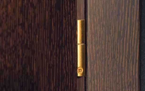 11招你完全沒想到過的「凡士林超實用妙招」，原來把紙插在裡頭會得到這麼棒的效果！