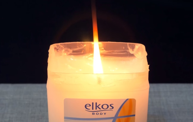 11招你完全沒想到過的「凡士林超實用妙招」，原來把紙插在裡頭會得到這麼棒的效果！