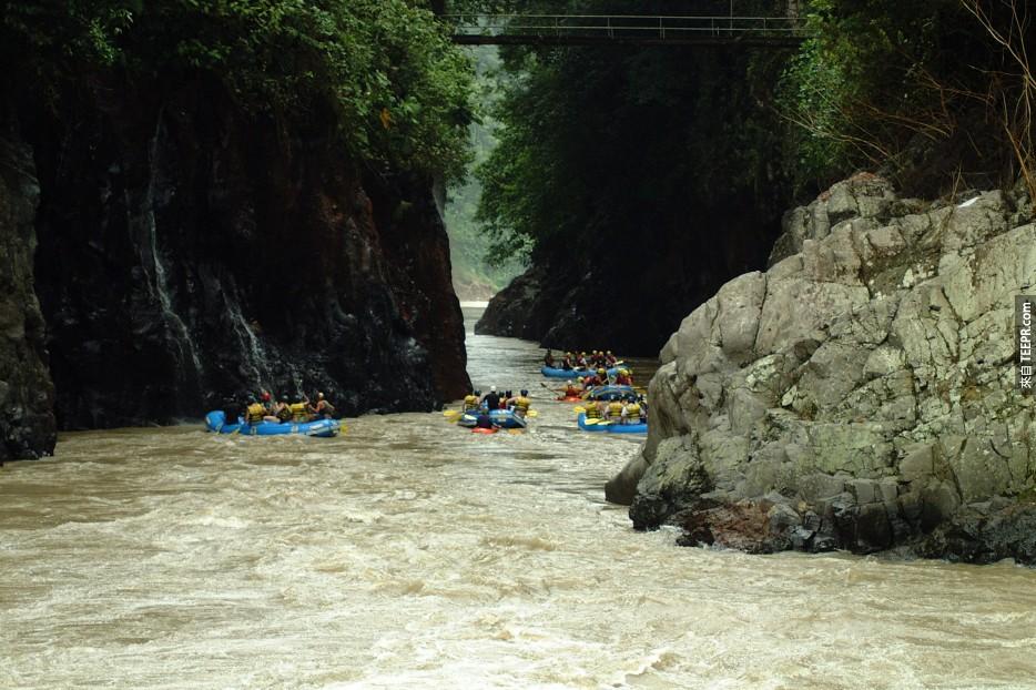 河中探險：哥斯大黎加(Costa Rica)。<BR><BR>