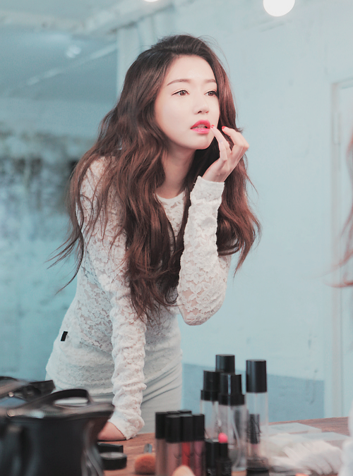 “臉部痘痘”不斷反覆生成的原因與有效治療方法大解說① 原因主要有3種！