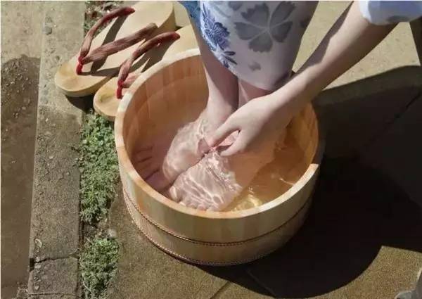 1240