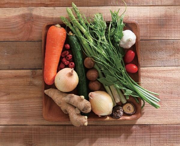 考生多攝取多色、多種蔬果可提振精神。 考生多攝取多色、多種蔬果可提振精神。