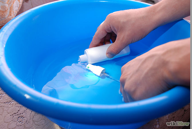 Plastic sprey botle Step 5.jpg