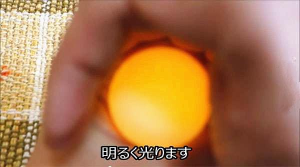 讓蛋白和蛋黃互換位置的小竅門，這樣煮出來的雞蛋讓人眼前一亮！